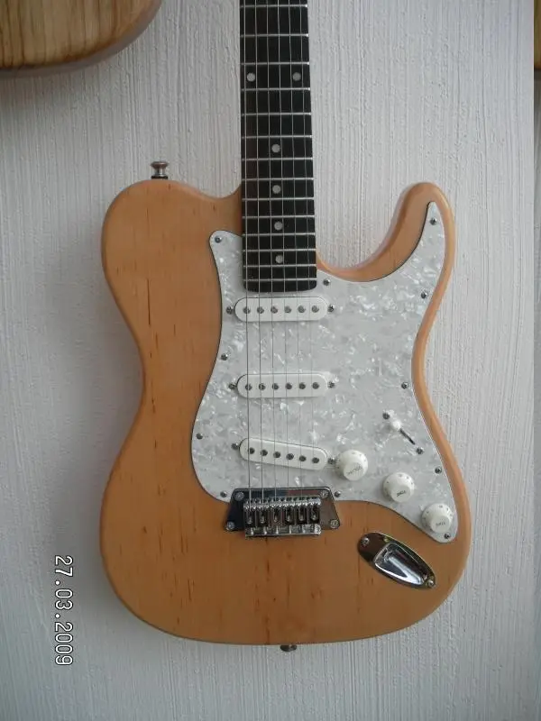 Tele-Strat